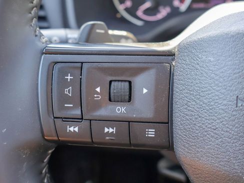 Certified 2026 Nissan Rogue SV FWD image 12