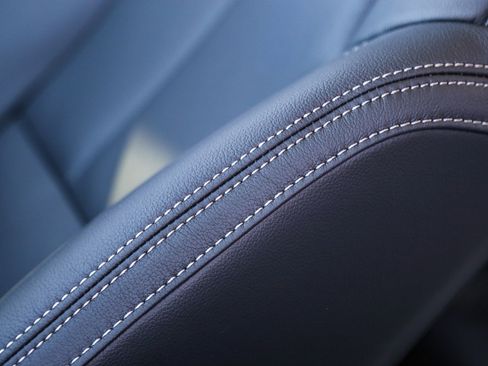 New 2026 Volvo XC40 B5 Core image 24