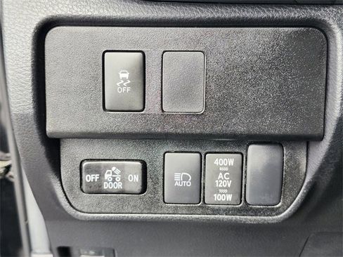 Used 2023 Toyota Tacoma TRD Sport image 24