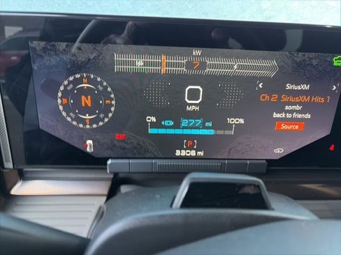 Used 2025 GMC Hummer EV 2X image 2