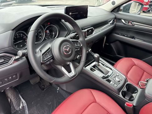 New 2025 MAZDA CX-5 Carbon Edition image 14