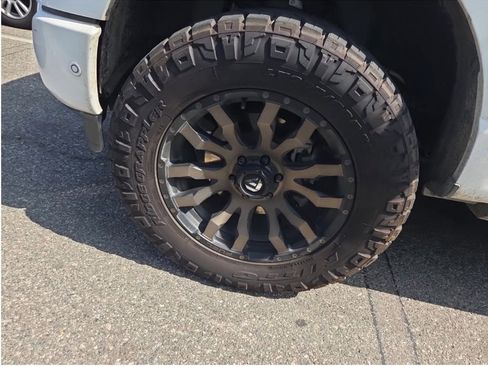 Used 2021 Ford F150 Platinum w/ Equipment Group 701A High AWD/4WD image 5