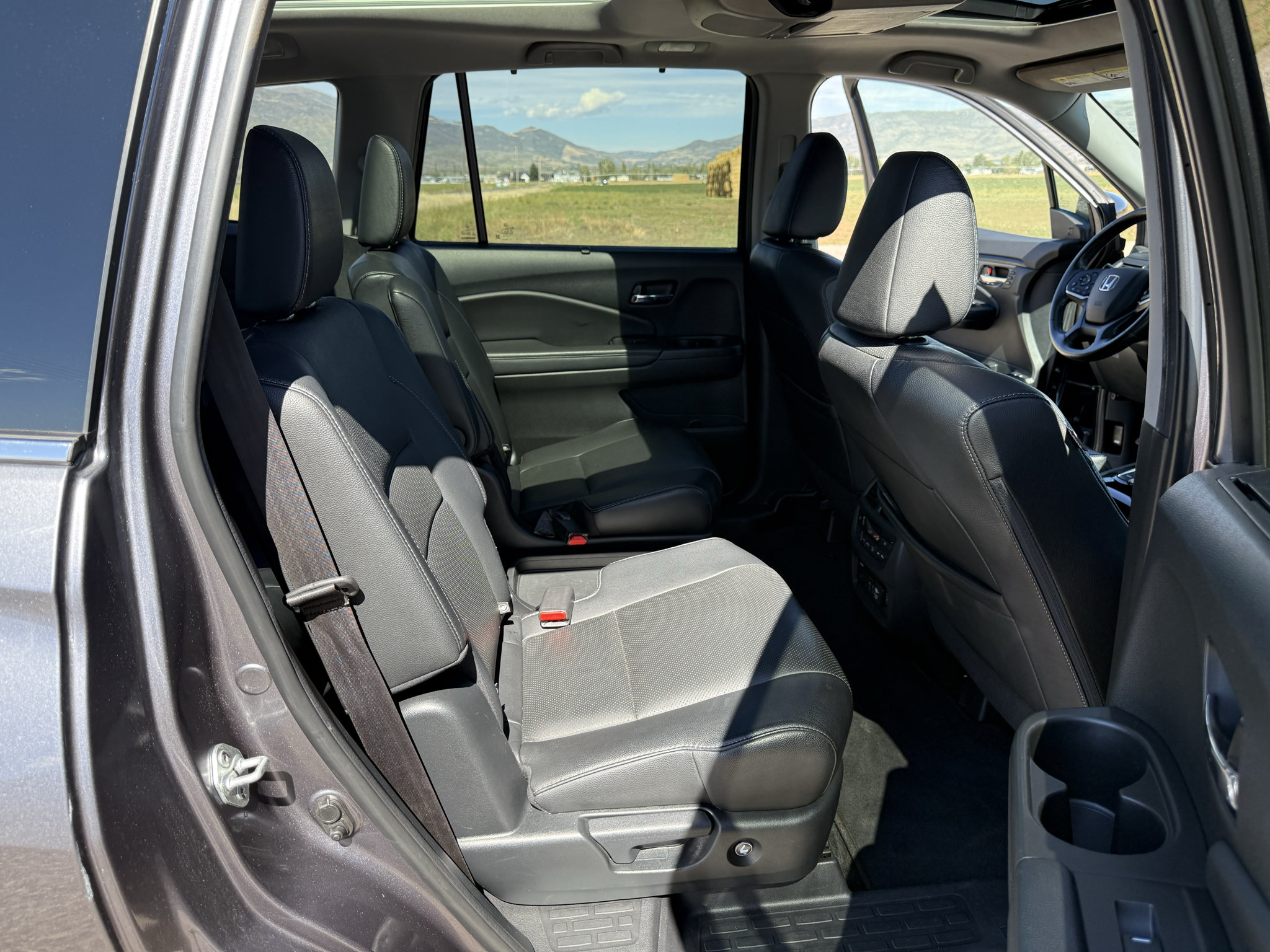 Used 2022 Honda Pilot Elite image 38