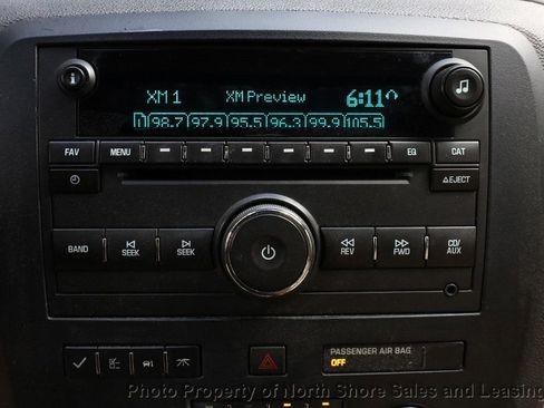 Used 2011 Buick Enclave CXL image 43