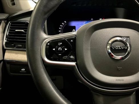 Certified 2023 Volvo XC90 B6 Ultimate w/ Protection Package Premier AWD/4WD image 21