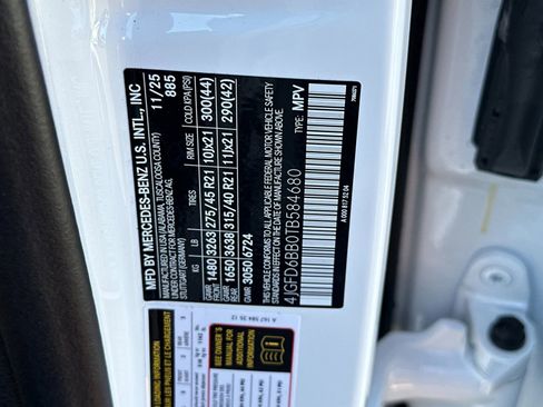 New 2026 Mercedes-Benz GLE 53 AMG 4MATIC Coupe image 34