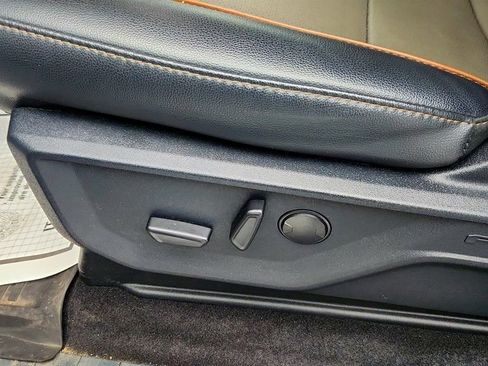 Used 2025 Ford F150 Lariat w/ Equipment Group 501A Mid AWD/4WD image 11