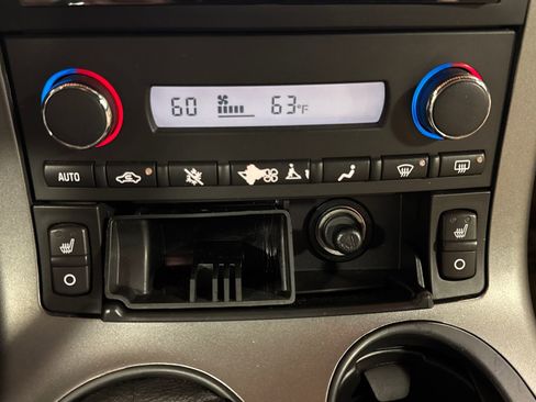 Used 2006 Chevrolet Corvette Coupe w/ Preferred Equipment Group image 21