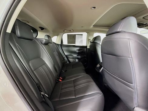 Certified 2024 Honda HR-V EX-L image 34