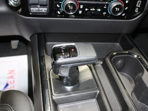 Used 2024 Chevrolet Silverado 1500 ZR2 w/ Technology Package image 39