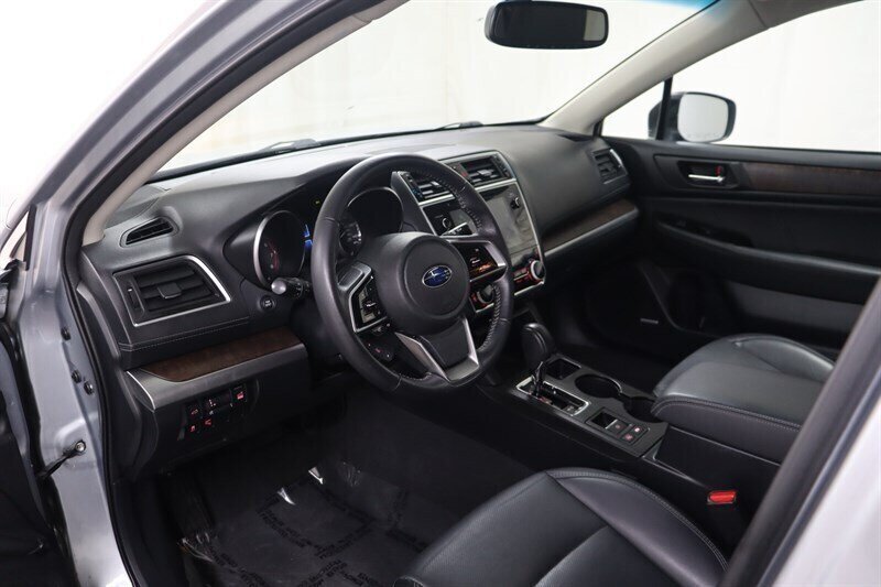 Used 2018 Subaru Outback 2.5i Limited AWD/4WD image 17