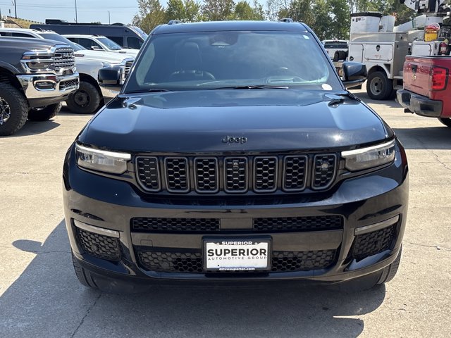 Used 2023 Jeep Grand Cherokee L Summit AWD/4WD image 11