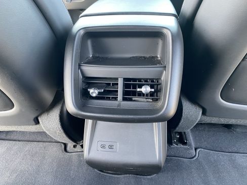 Used 2024 Cadillac Lyriq Tech RWD image 22