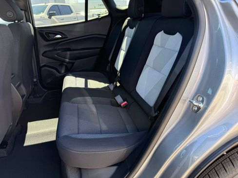New 2026 Chevrolet Trax RS w/ Driver Confidence Package FWD image 32