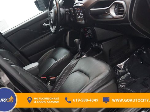 Used 2022 Jeep Renegade Limited image 8