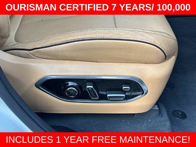 Used 2023 Jeep Grand Cherokee L Summit w/ Advanced Protech Group IV AWD/4WD image 13