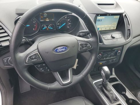 Used 2018 Ford Escape SEL w/ Canadian Touring Package AWD/4WD image 19