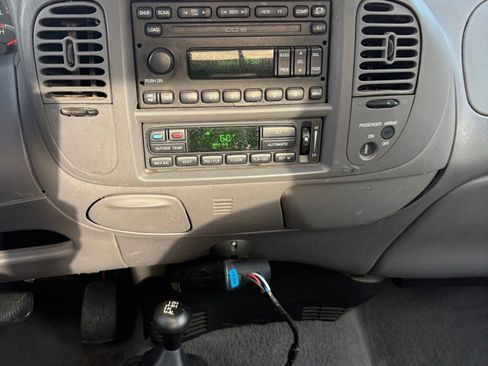 Used 2003 Ford F150 XL AWD/4WD image 14
