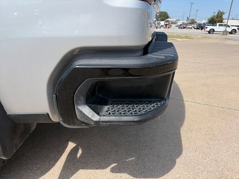 Used 2019 Chevrolet Silverado 1500 LT Trail Boss AWD/4WD image 40
