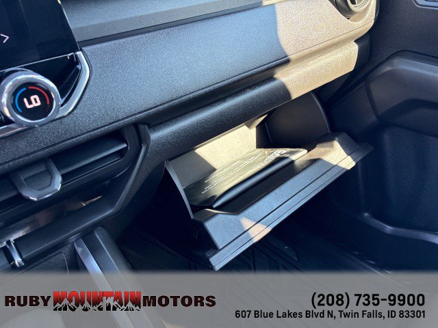 Used 2025 Chevrolet Colorado Trail Boss AWD/4WD image 19