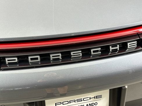 Used 2025 Porsche 911 Carrera image 32