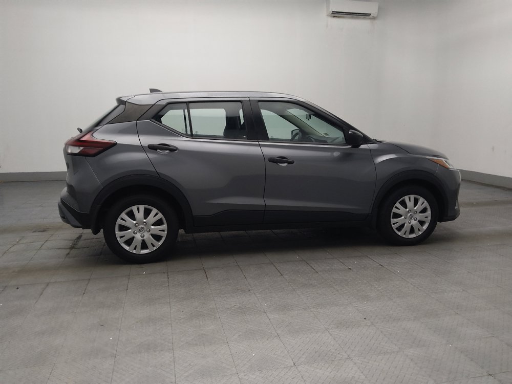 Used 2023 Nissan Kicks S FWD image 10