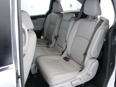 Used 2023 Honda Odyssey EX-L image 27