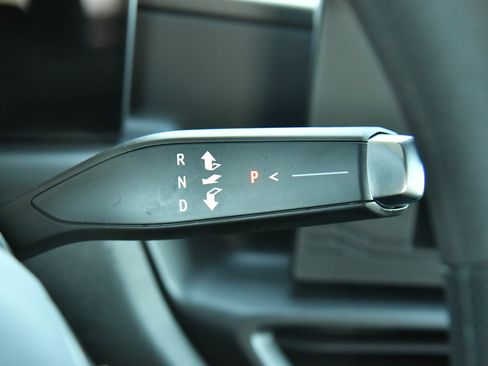 Used 2024 Chevrolet Silverado EV W/T image 33