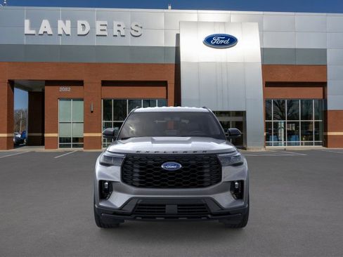 New 2026 Ford Explorer ST-Line w/ ST-Line Street Pack image 6