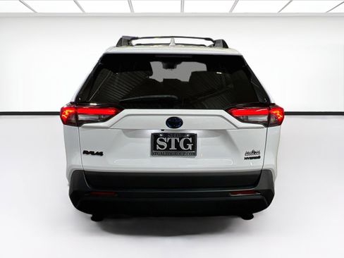 Used 2023 Toyota RAV4 AWD Hybrid image 5
