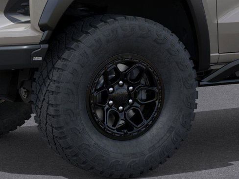 New 2026 Chevrolet Colorado ZR2 w/ ZR2 Bison Edition AWD/4WD image 9