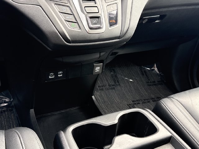 Used 2025 Honda Odyssey EX-L image 11