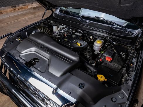 Used 2025 RAM 3500 Longhorn AWD/4WD image 26