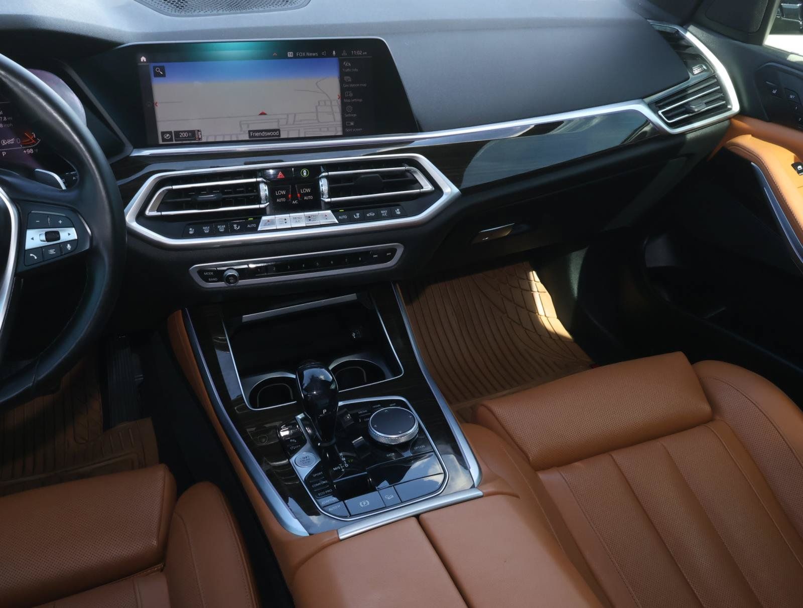 Used 2019 BMW X5 xDrive40i w/ Executive Package AWD/4WD image 12