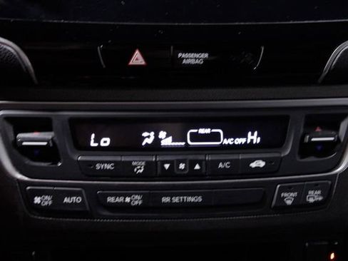 Certified 2022 Honda Passport TrailSport image 30