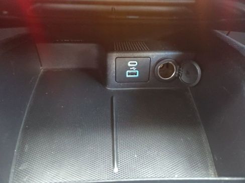 Used 2022 Ford Escape SEL image 26