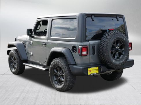 Used 2022 Jeep Wrangler Sport AWD/4WD image 5