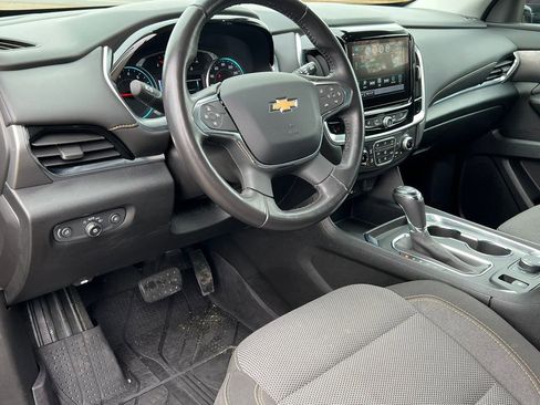 Used 2019 Chevrolet Traverse LT image 17
