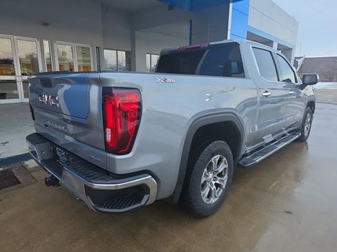 Used 2023 GMC Sierra 1500 SLT w/ SLT Convenience Package image 8