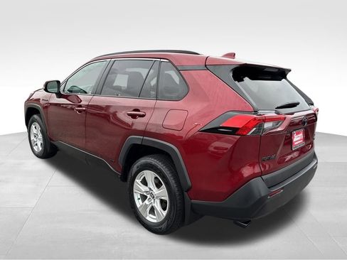 Used 2021 Toyota RAV4 XLE image 3