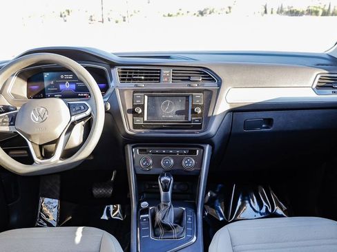 Used 2022 Volkswagen Tiguan S image 15
