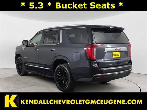 Used 2023 GMC Yukon SLT image 3