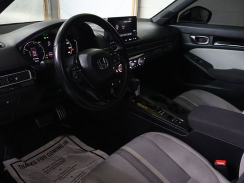 Used 2025 Honda Civic Sport Touring image 18