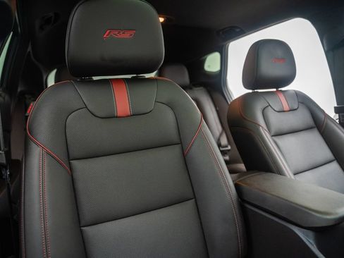 Used 2024 Chevrolet Trax RS w/ Sunroof Package FWD image 33