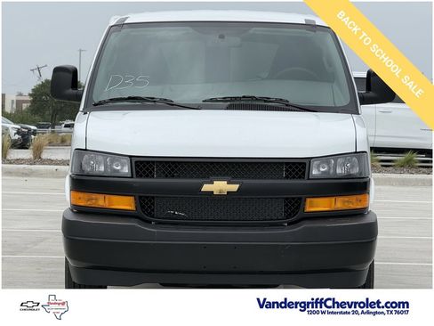 New 2026 Chevrolet Express 2500 w/ Driver Convenience Package RWD image 7