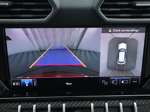 Used 2024 Lamborghini Urus S image 16