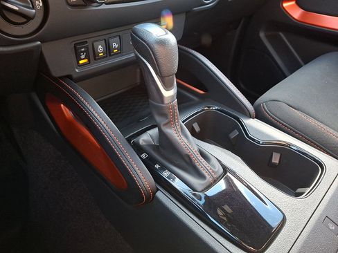 Used 2023 Nissan Frontier PRO-4X w/ Pro Convenience Package image 14