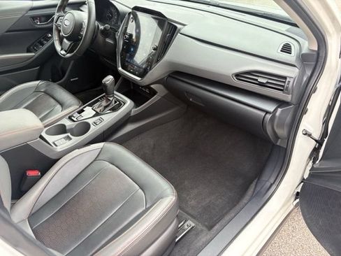 Used 2024 Subaru Crosstrek 2.5i Limited AWD/4WD image 30