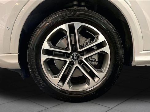 Certified 2025 Audi Q5 Premium Plus w/ Premium Plus AWD/4WD image 10
