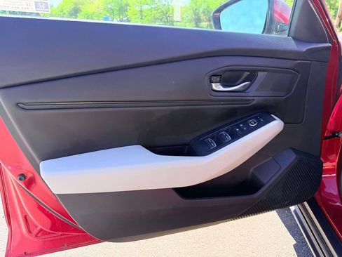 Used 2024 Honda Accord EX image 13